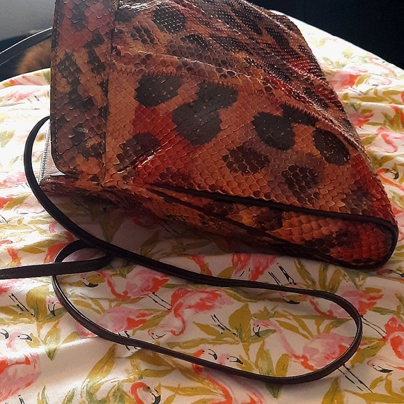 1980s Bags By Varon Vintage Multicolored Snakeskin Cocktail Clutch Handb… - Picture 9 of 10